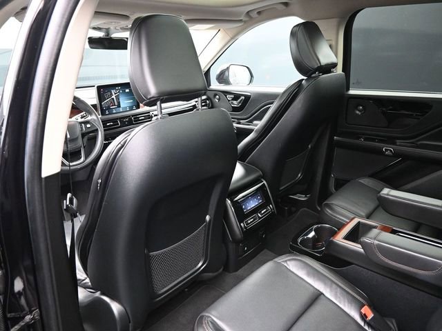 Used 2023 Lincoln Aviator Reserve w/ Equipment Group 201A AWD/4WD image 36