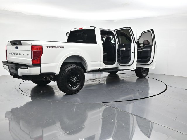 Certified 2022 Ford F250 Lariat w/ Tremor Off-Road Package AWD/4WD image 65