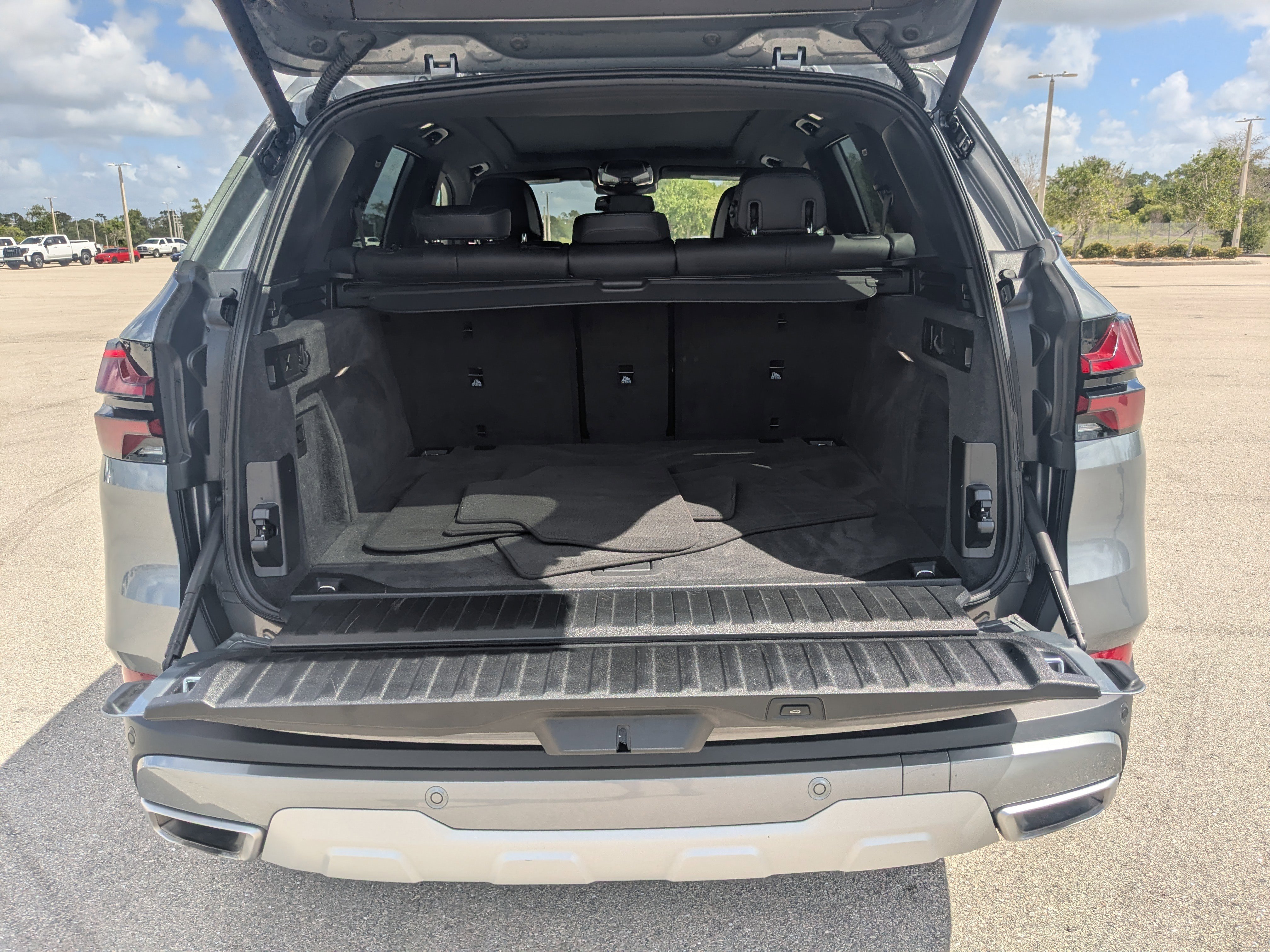 Used 2025 BMW X5 xDrive40i image 17