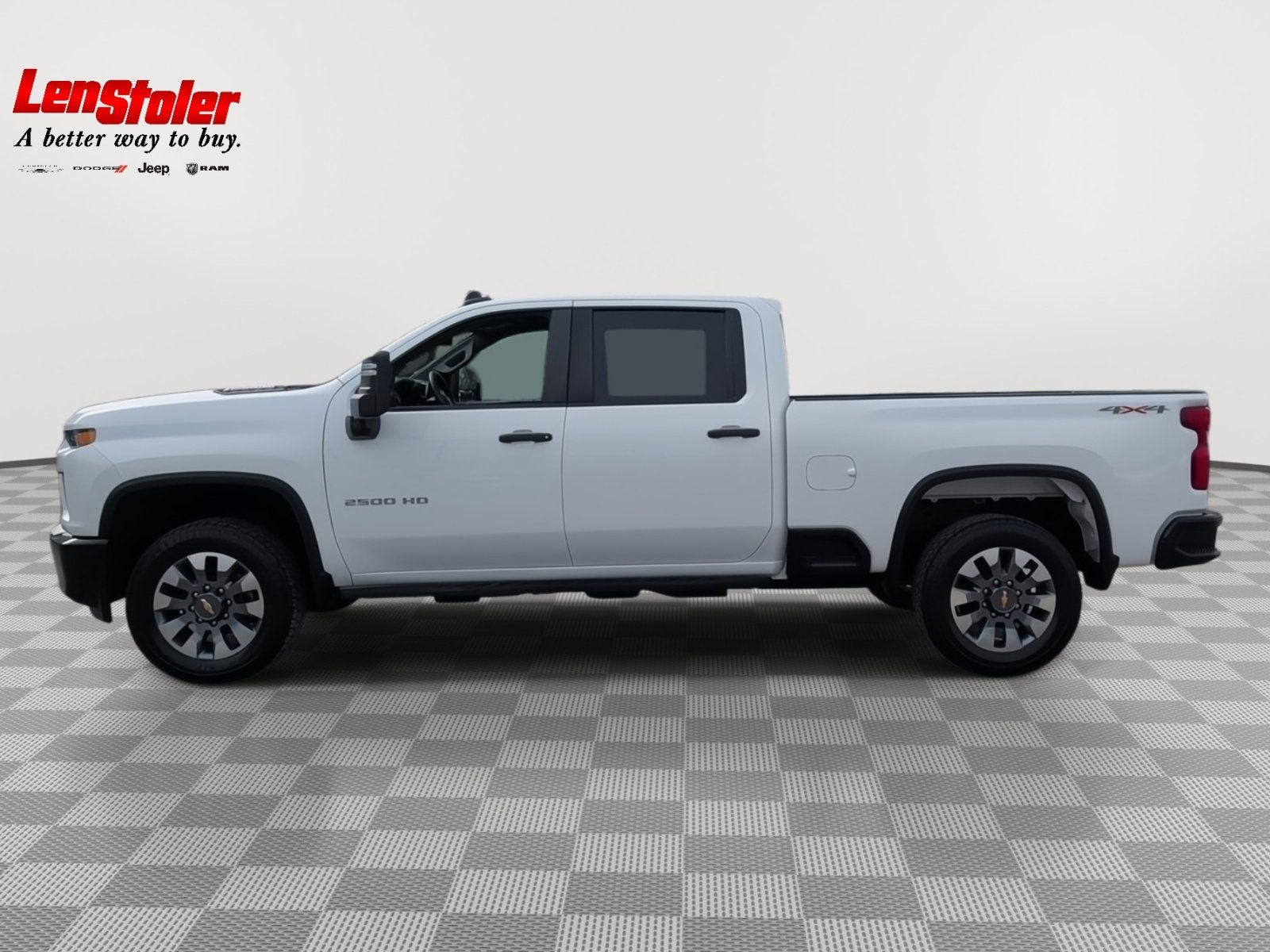 Used 2023 Chevrolet Silverado 2500 Custom w/ Custom Value Package image 2