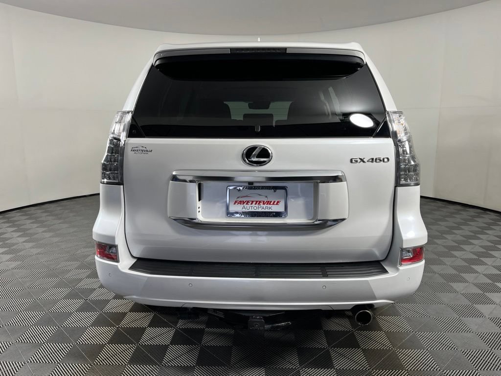 Used 2023 Lexus GX 460 Premium w/ Premium Package AWD/4WD image 11