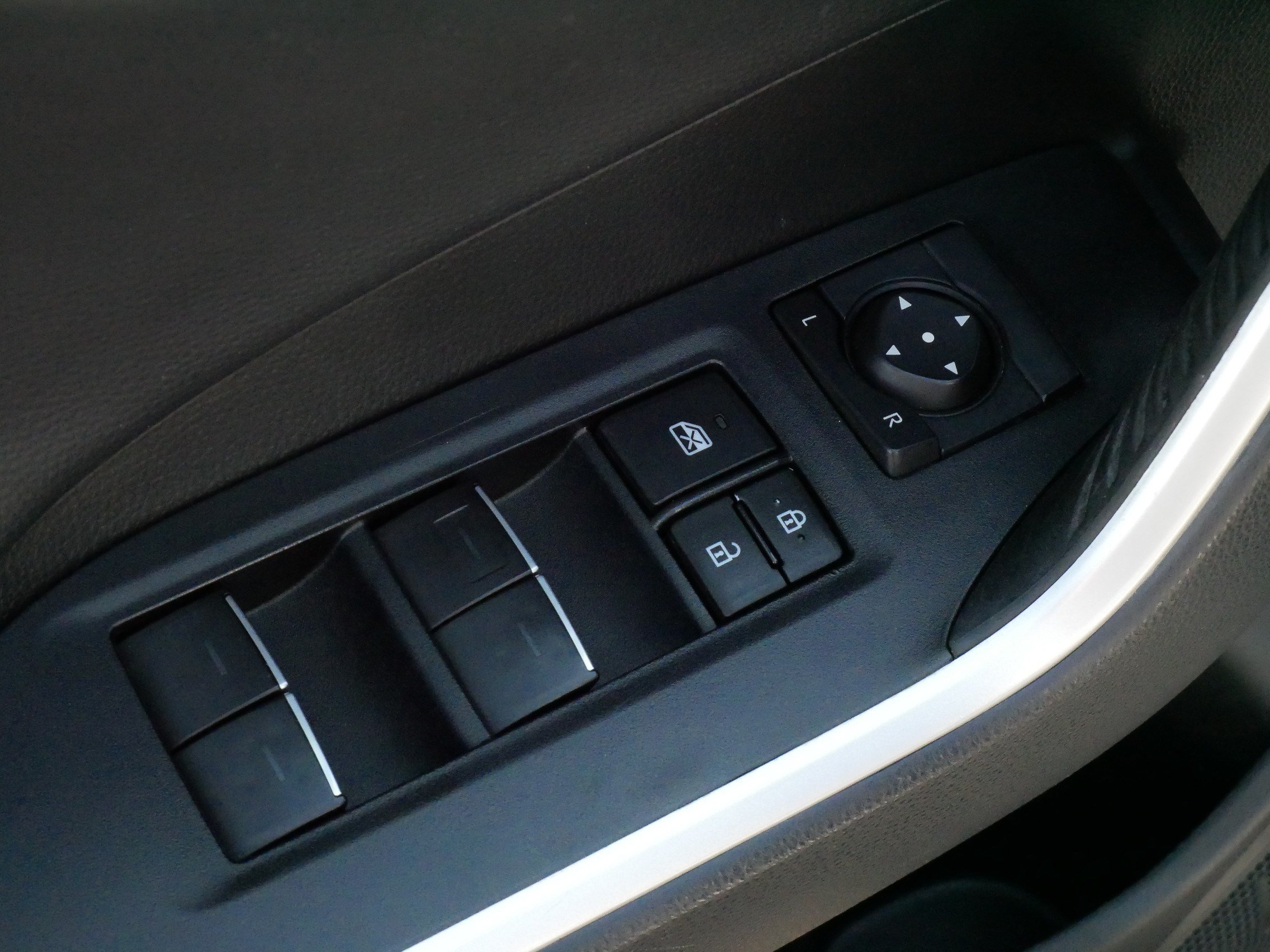 Certified 2023 Toyota RAV4 XSE AWD/4WD image 18