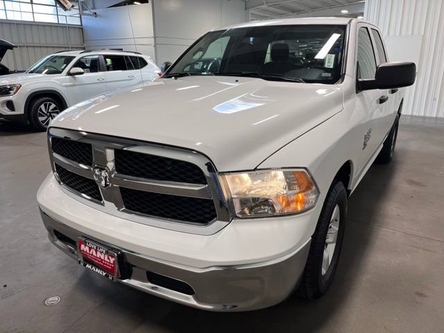 Used 2024 RAM 1500 Classic SLT image 7