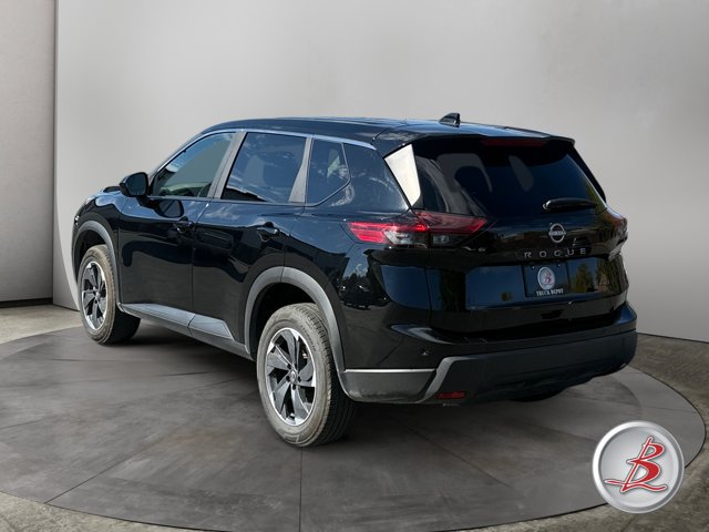 Used 2025 Nissan Rogue SV AWD/4WD image 5