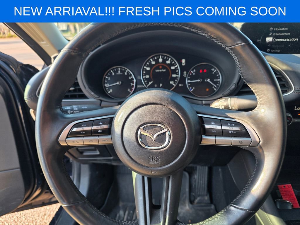 Used 2022 MAZDA MAZDA3 s image 11