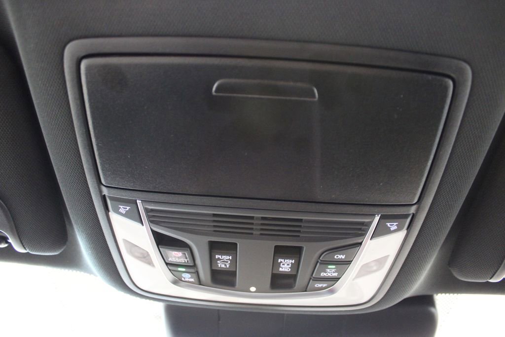 New 2026 Acura RDX SH-AWD image 32