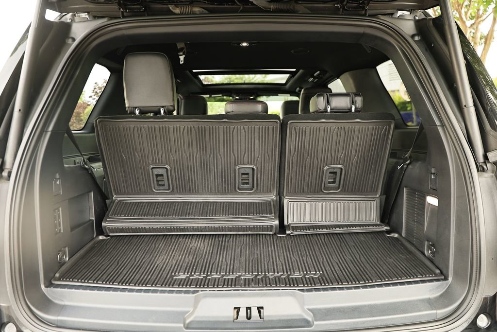 Used 2022 Ford Expedition Limited AWD/4WD image 31