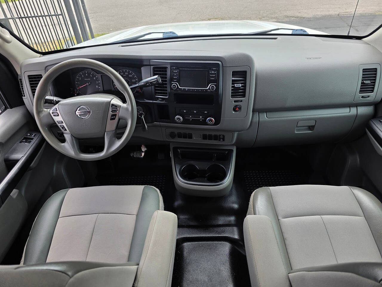 Used 2018 Nissan NV 3500 S RWD image 8
