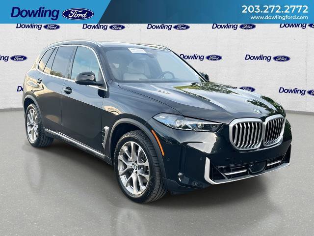 Used 2025 BMW X5 xDrive40i w/ Climate Comfort Package video 1