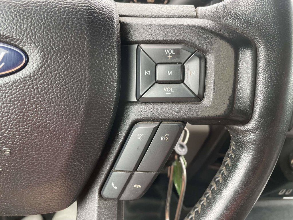 Used 2017 Ford F150 XLT w/ Equipment Group 302A Luxury AWD/4WD image 25