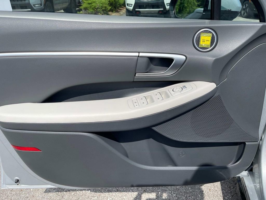 New 2025 Hyundai Sonata SEL image 17