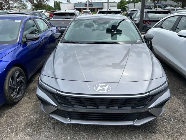Certified 2026 Hyundai Elantra Sport FWD image 6