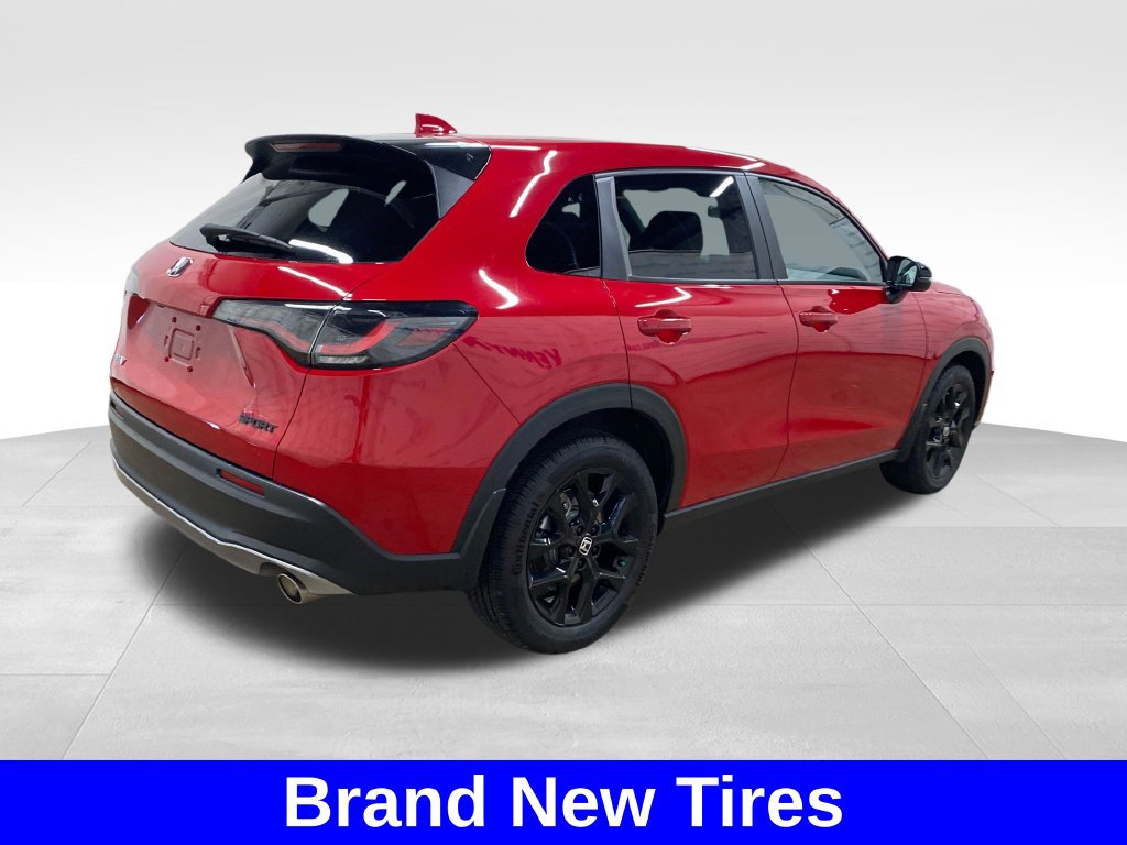 Used 2024 Honda HR-V Sport image 4
