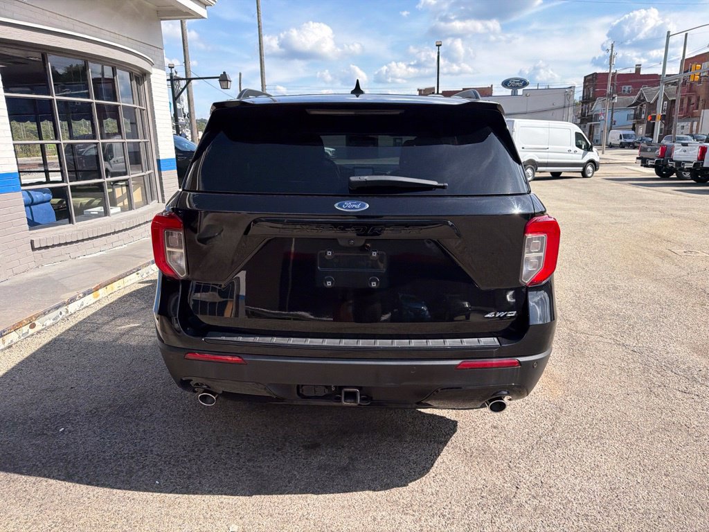 Used 2023 Ford Explorer ST-Line w/ Class IV Trailer Tow Package AWD/4WD image 6