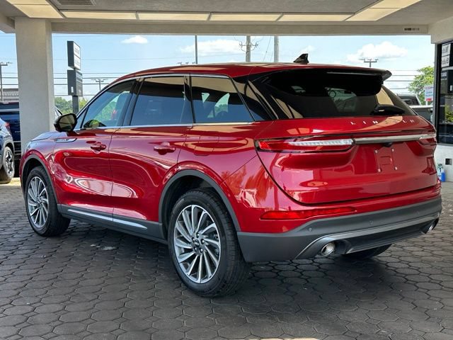 Certified 2025 Lincoln Corsair Reserve AWD/4WD image 32