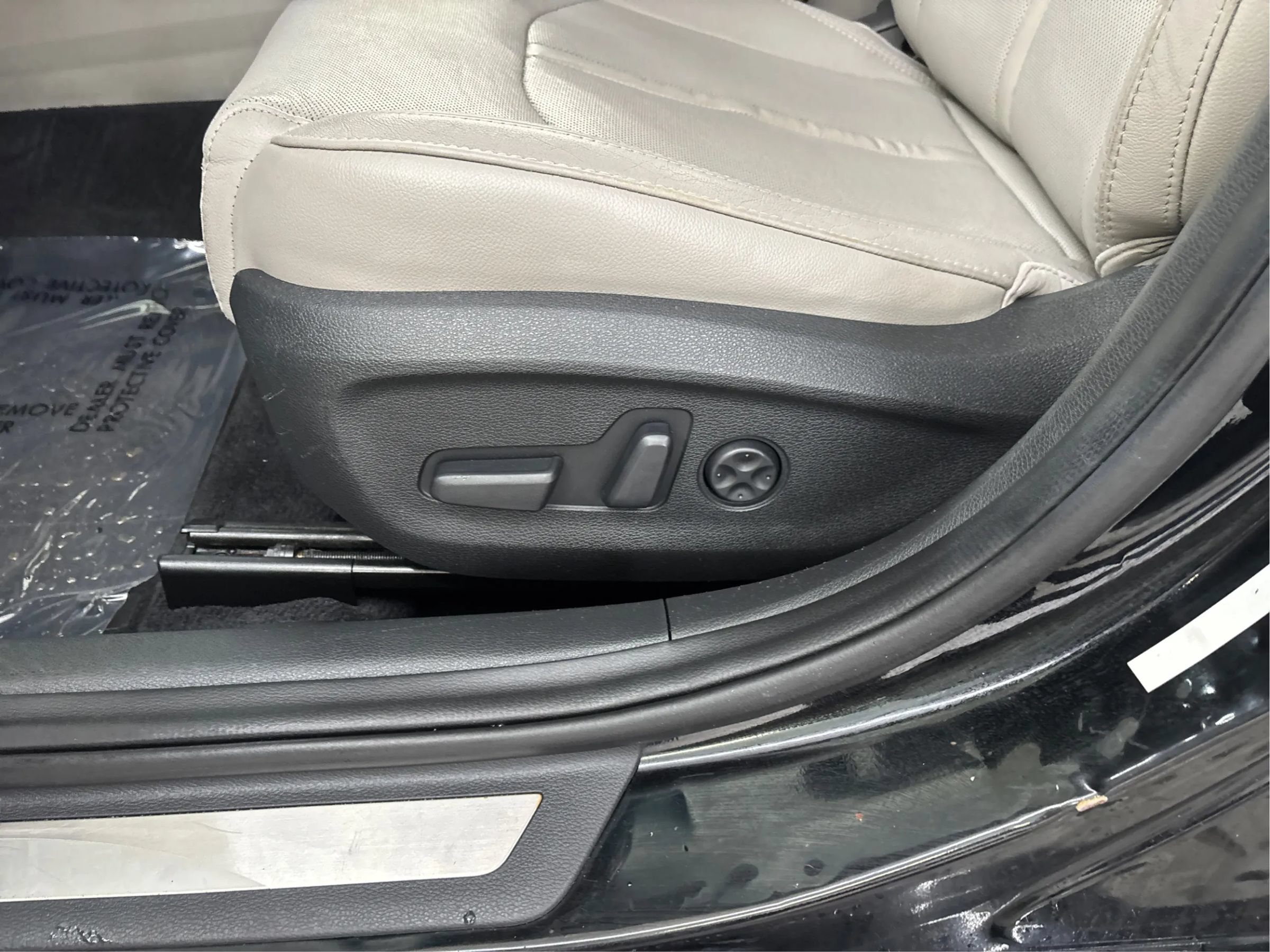 Used 2018 Hyundai Sonata Limited w/ Limited Ultimate Package 03 FWD image 24