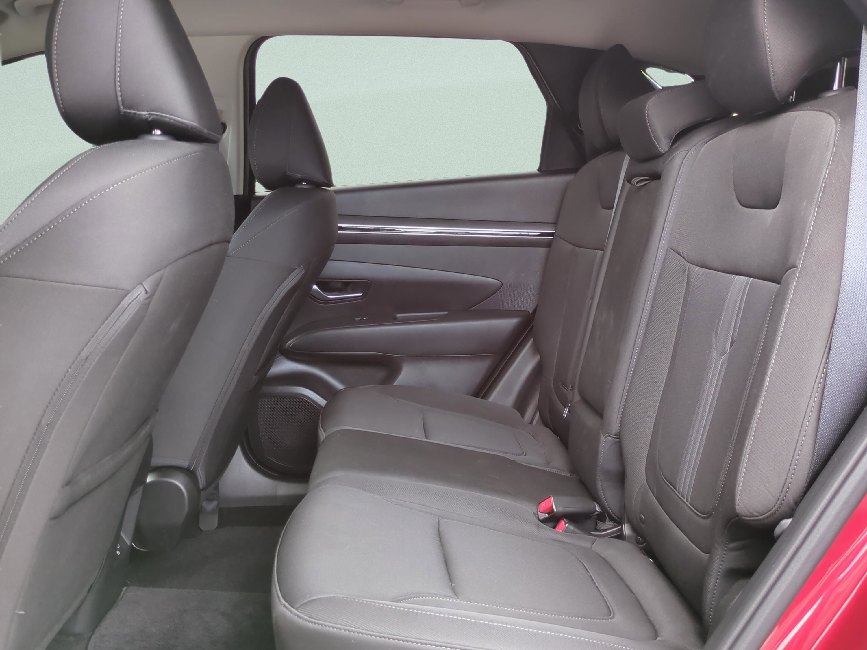 Certified 2024 Hyundai Tucson SEL FWD image 10