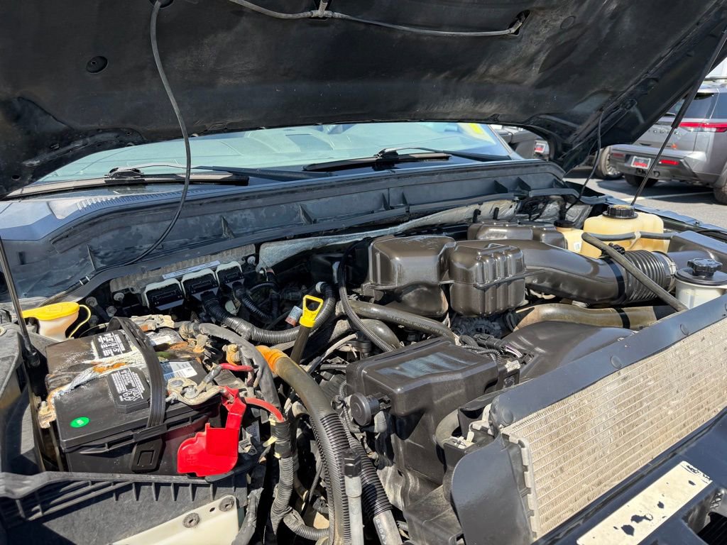 Used 2015 Ford F250 Lariat w/ Chrome Package image 37