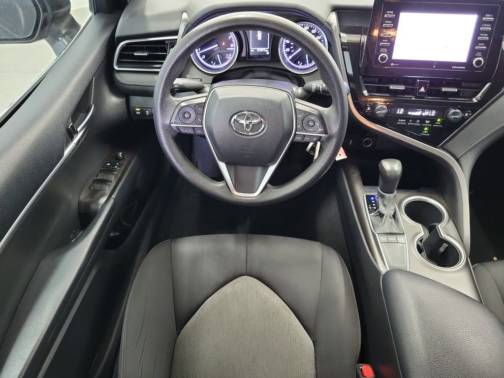 Used 2022 Toyota Camry LE FWD image 16
