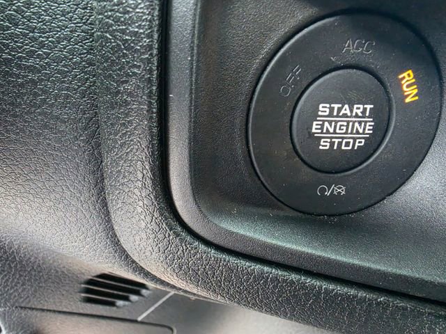 Used 2024 Jeep Wrangler Unlimited w/ Convenience Group AWD/4WD image 20