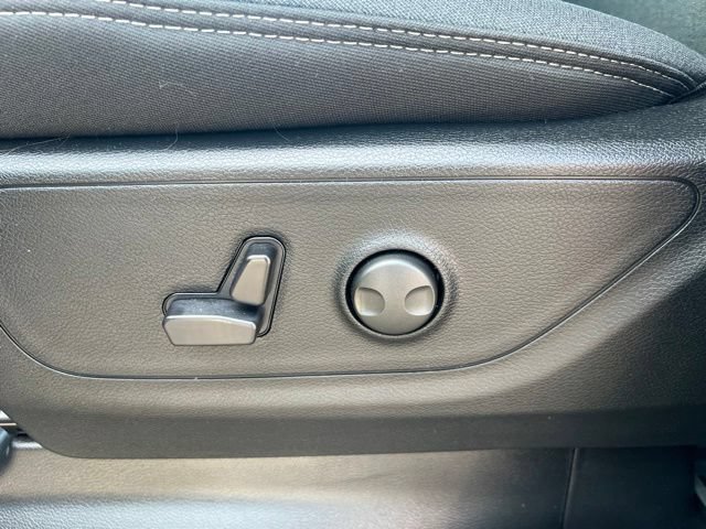 Used 2026 RAM 1500 Big Horn AWD/4WD image 5