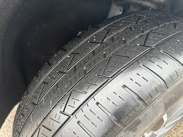 Used 2020 GMC Acadia SLT w/ LPO, Cargo Package image 7