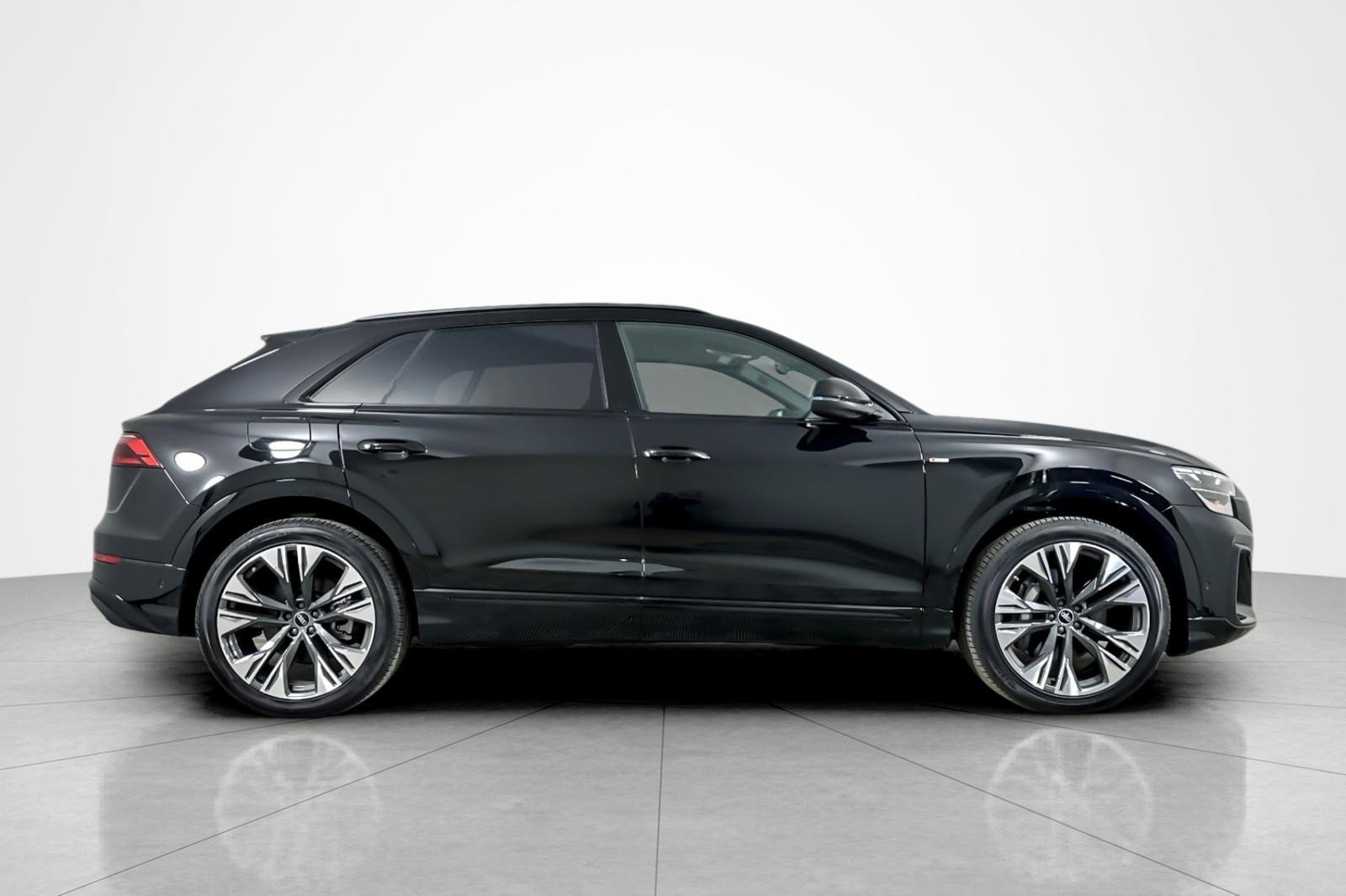 New 2026 Audi Q8 Premium Plus AWD/4WD image 7