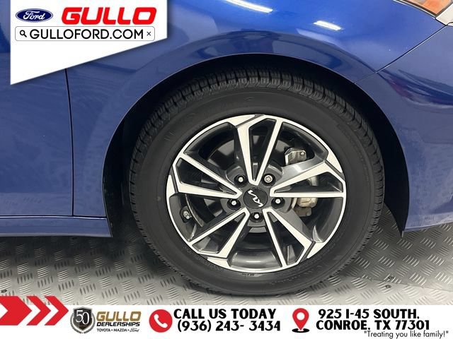 Used 2023 Kia Forte LXS FWD image 30