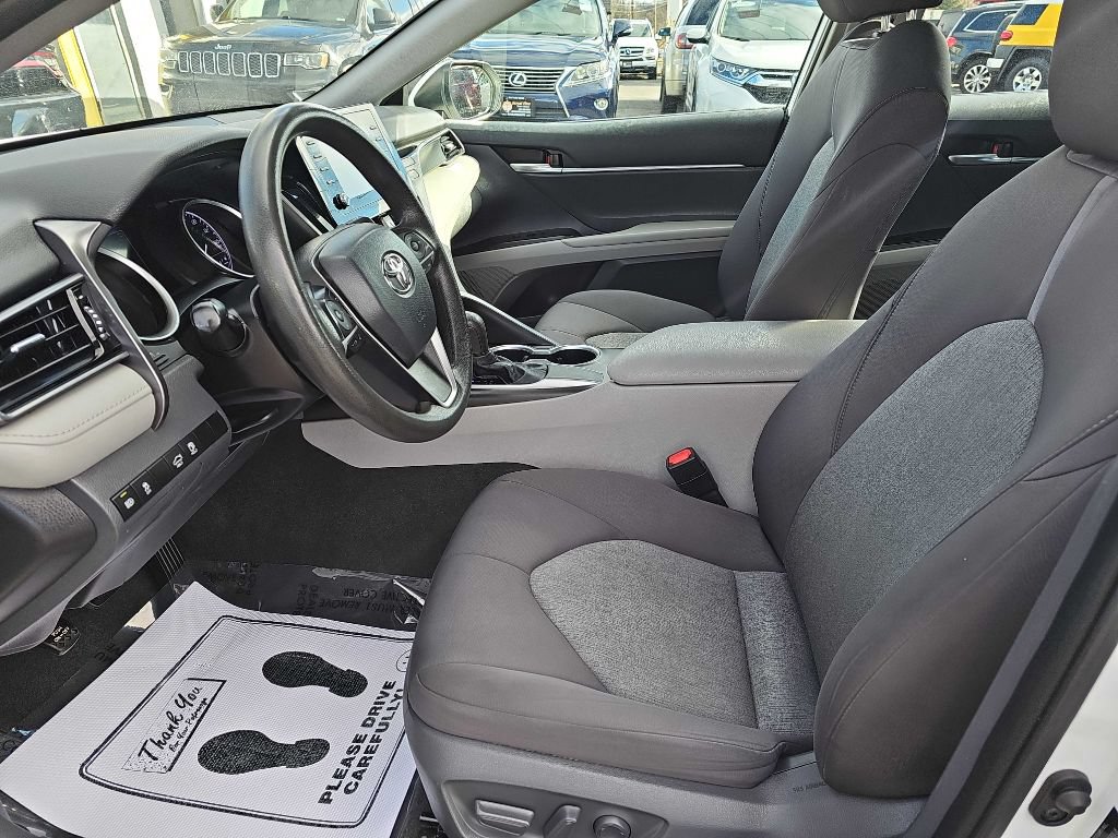 Used 2021 Toyota Camry LE FWD image 26