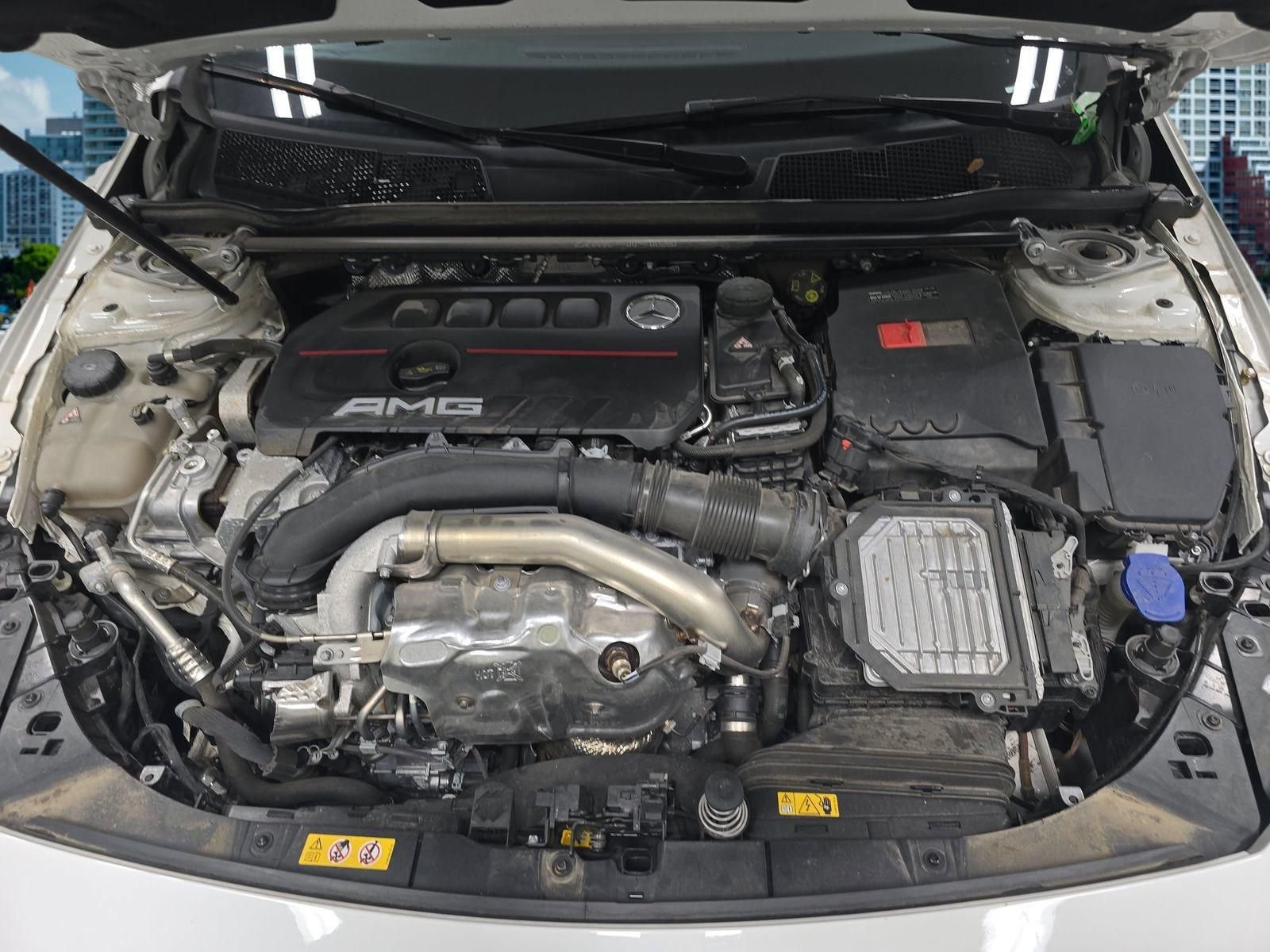 Used 2024 Mercedes-Benz CLA 35 AMG 4MATIC image 23