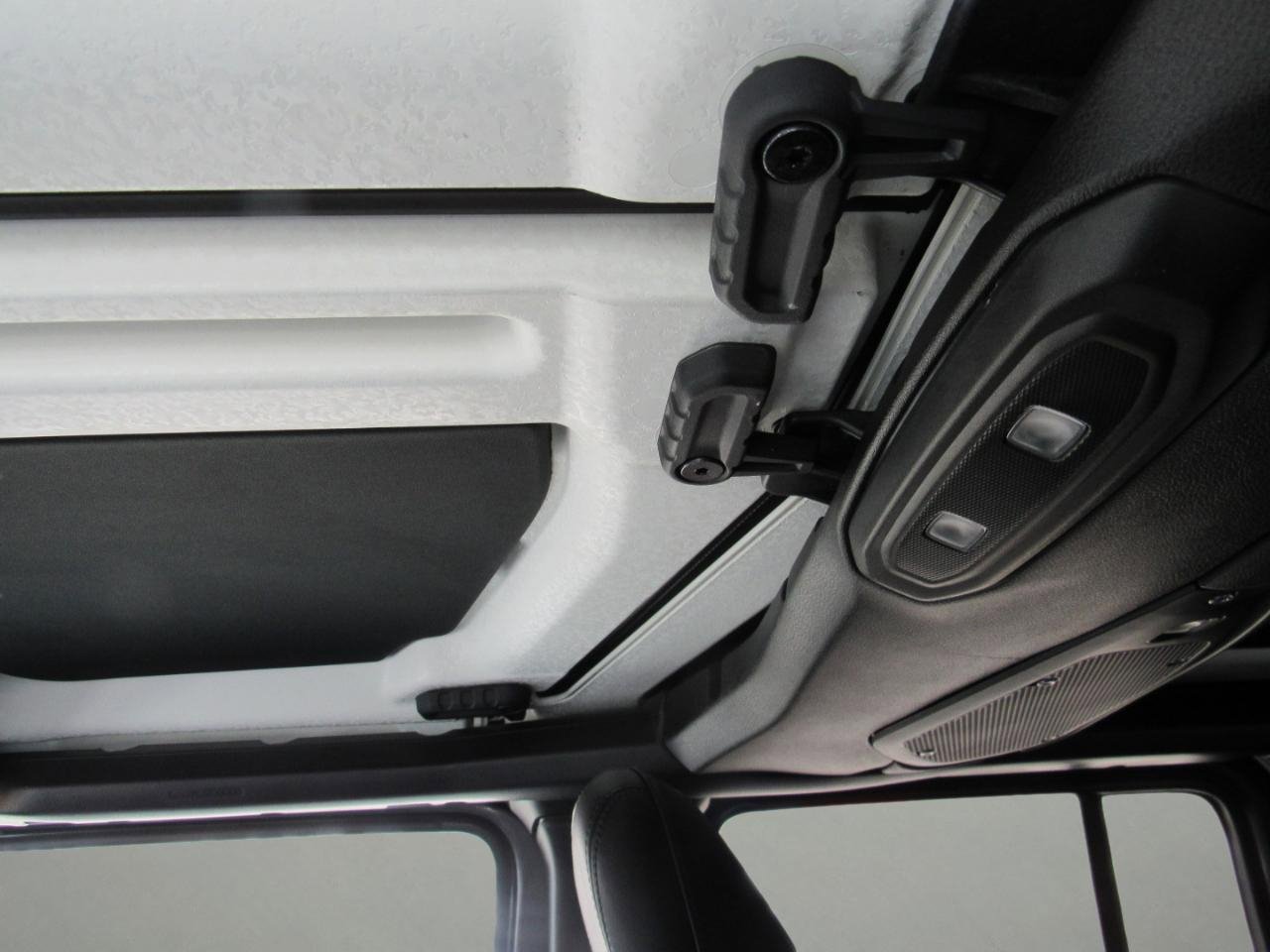 Used 2025 Jeep Gladiator Rubicon image 35