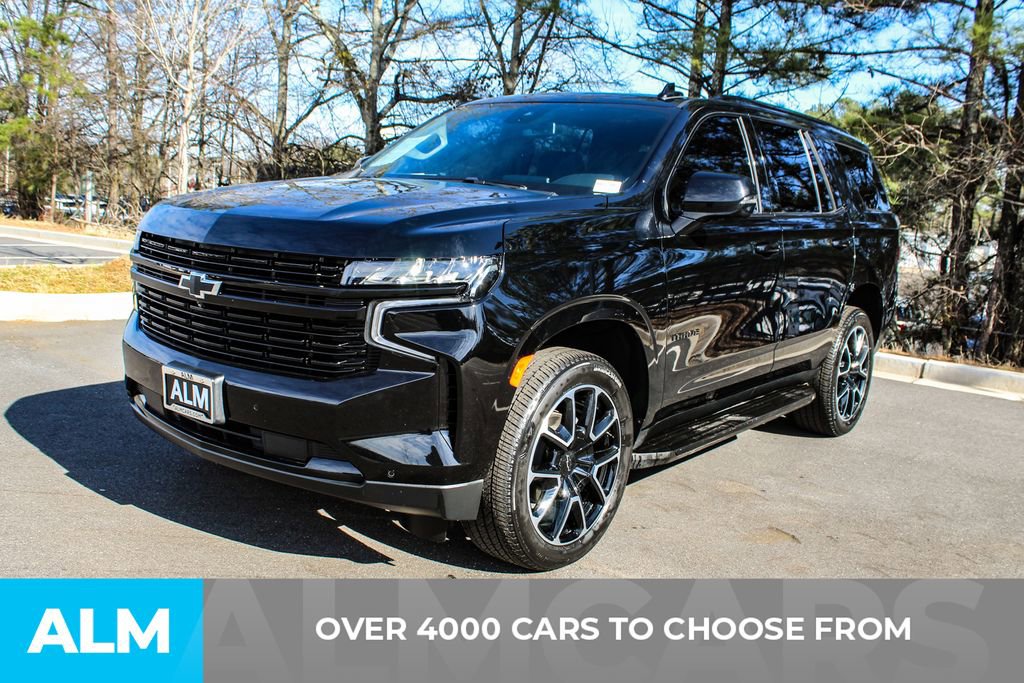 Used 2024 Chevrolet Tahoe RST w/ Luxury Package AWD/4WD image 3