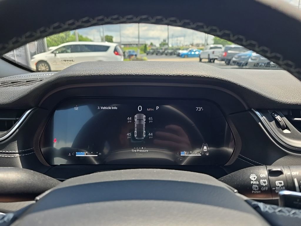 New 2025 Jeep Grand Cherokee Laredo w/ Luxury Tech Group I image 20