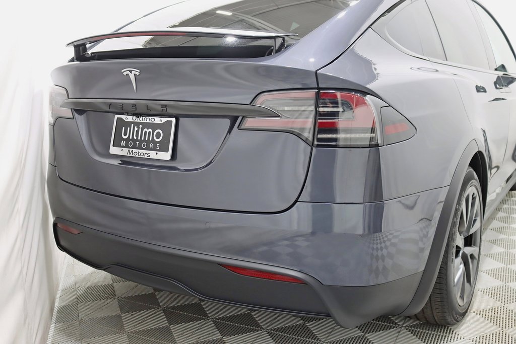 Used 2022 Tesla Model X image 12
