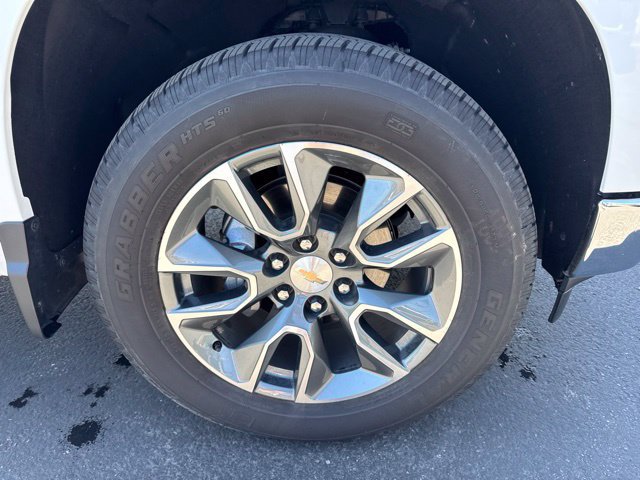 Used 2026 Chevrolet Silverado 1500 LT w/ Safety Package AWD/4WD image 9