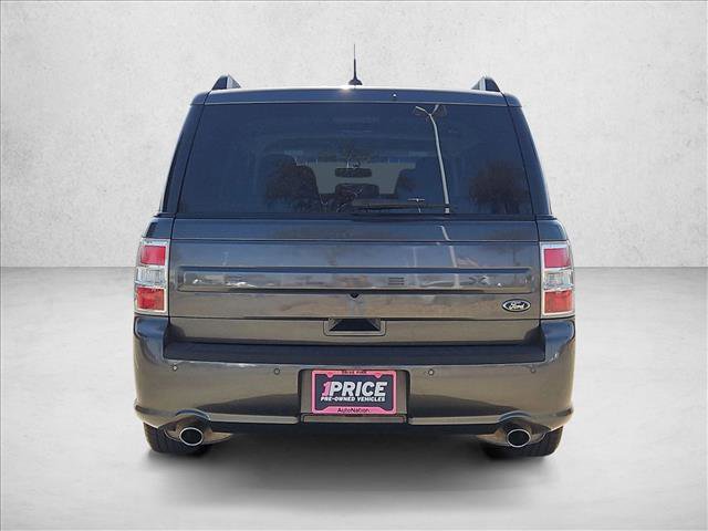 Used 2018 Ford Flex SE image 7