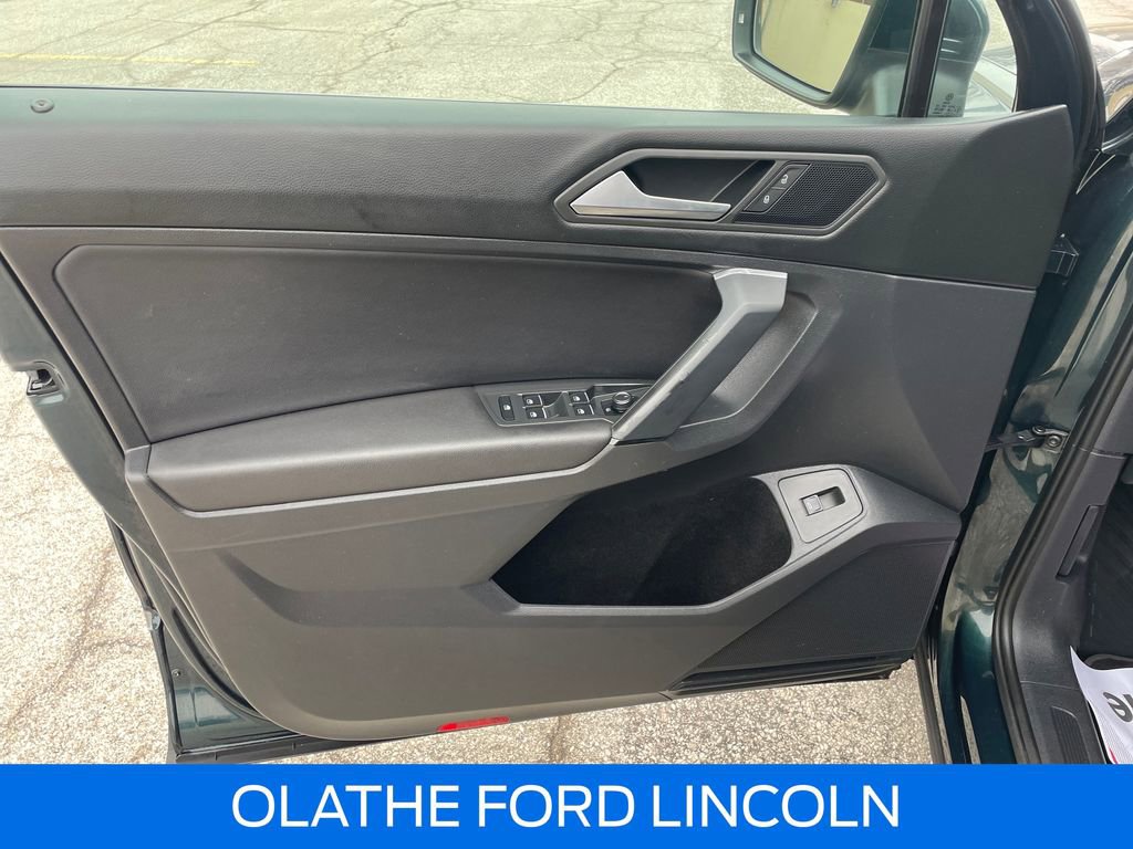 Used 2019 Volkswagen Tiguan SEL image 10