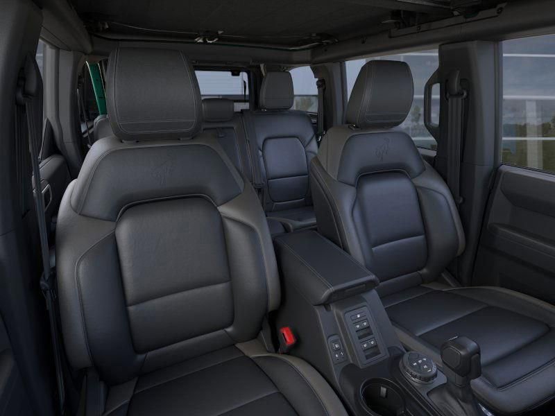New 2025 Ford Bronco Outer Banks AWD/4WD image 10