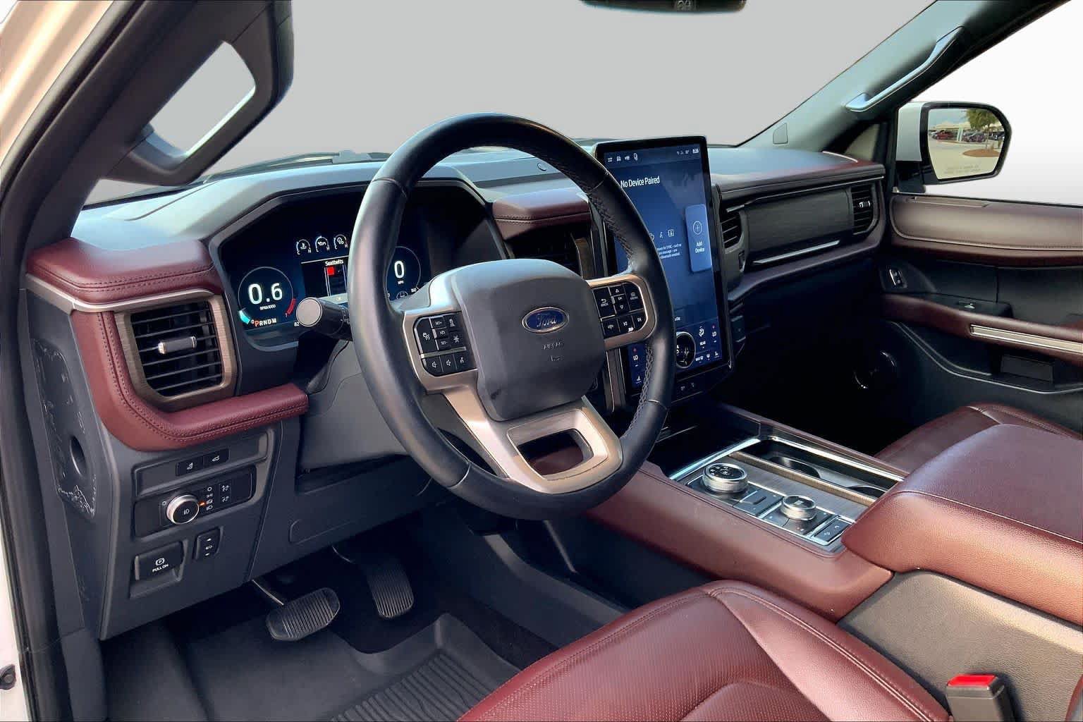 Used 2022 Ford Expedition Limited AWD/4WD image 18