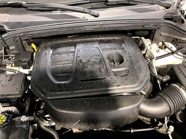 Used 2021 Jeep Grand Cherokee Summit AWD/4WD image 33