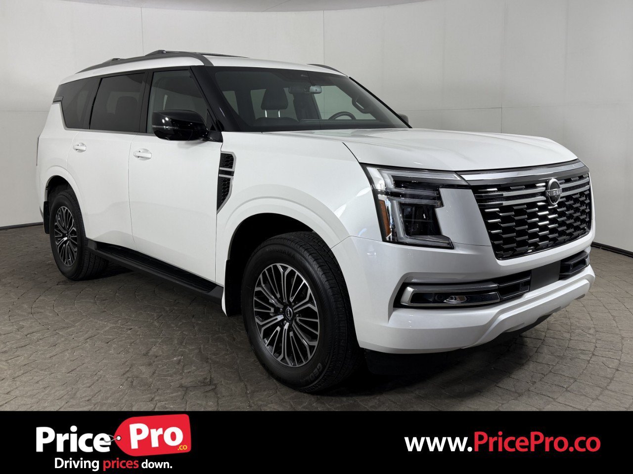 Used 2026 Nissan Armada SL w/ Captain's Chari Seat Package AWD/4WD image 1