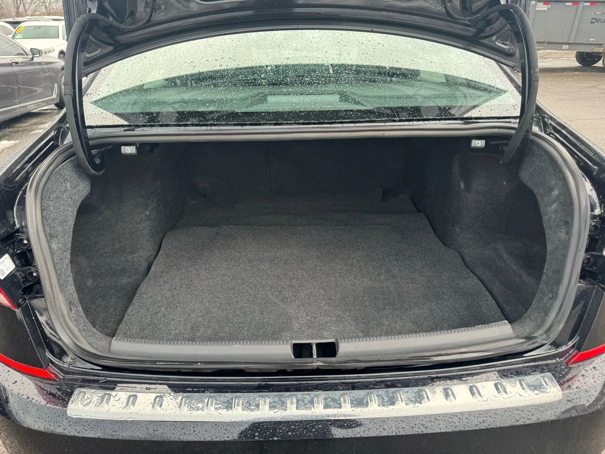 Used 2022 Volkswagen Passat 2.0T SE image 15