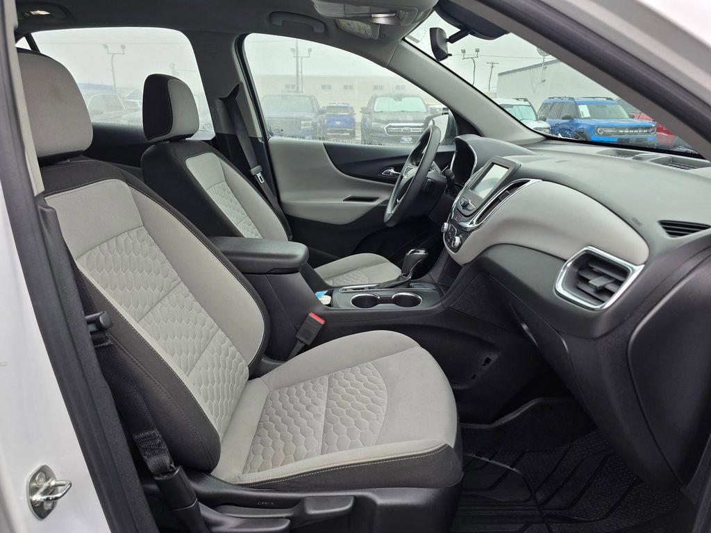 Used 2018 Chevrolet Equinox LS image 10