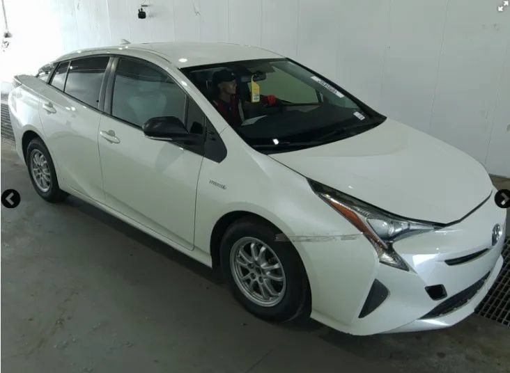 Used 2016 Toyota Prius Two