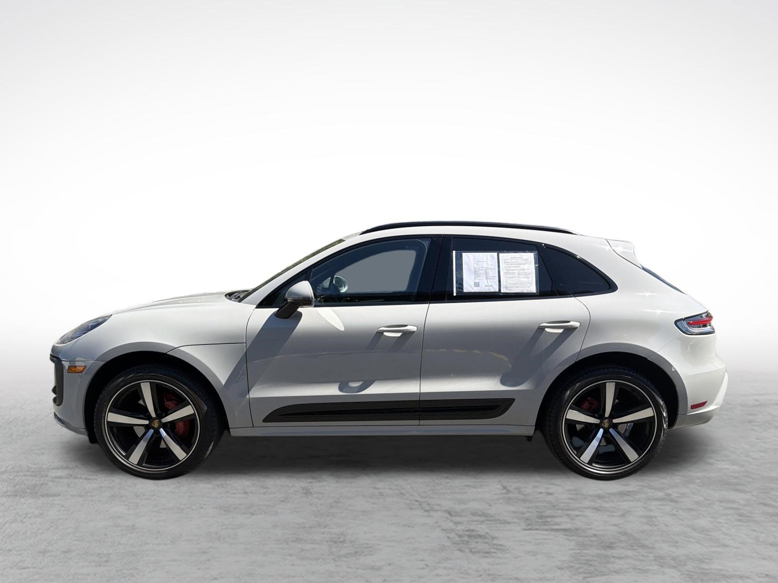 Used 2023 Porsche Macan S AWD/4WD image 5