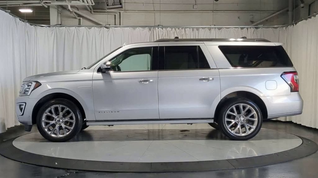 Used 2019 Ford Expedition Max Platinum AWD/4WD image 6