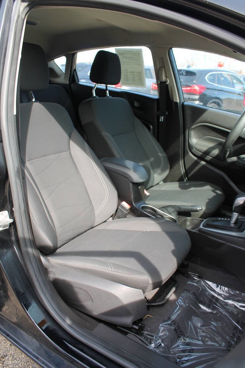 Used 2019 Ford Fiesta SE image 22