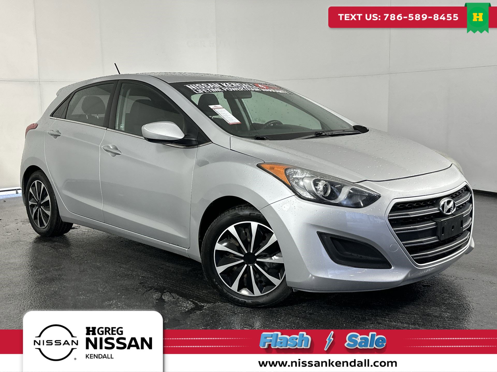 Used 2016 Hyundai Elantra GT image 1