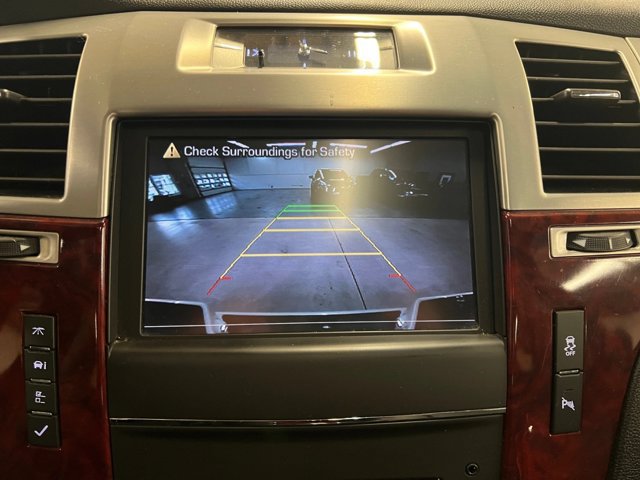 Used 2012 Cadillac Escalade EXT Luxury AWD/4WD image 14