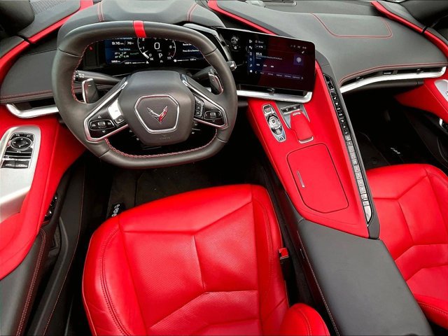 Used 2024 Chevrolet Corvette Stingray Preferred Cpe w/ 2LT RWD image 16